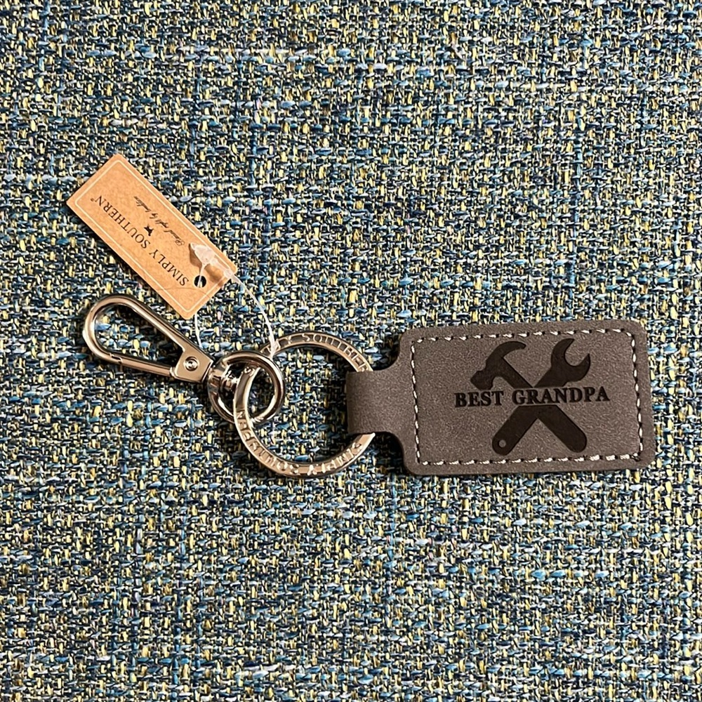 NWT Simply Southern “Best Grandpa” PU Leather Keyring